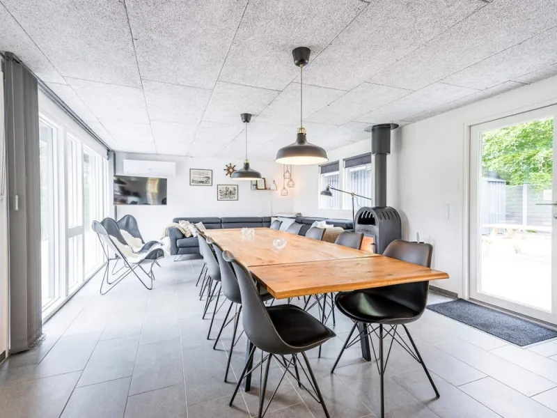 Billede 7 af 10 Person Holiday Home in Tarm