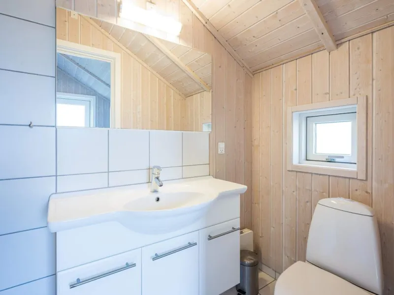 Foto 2 von 10 Person Holiday Home in Henne