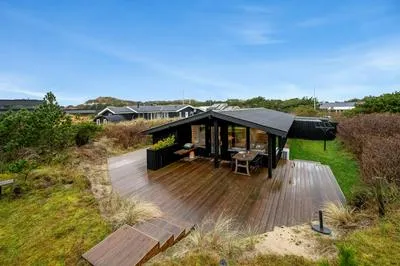 Billede 36 af Lovely Holiday Home 400 Meters From North Sea