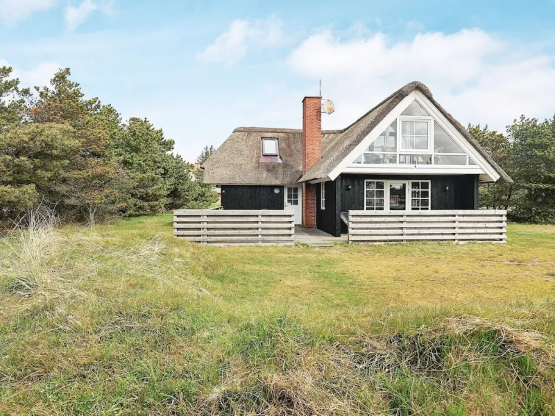 Billede 6 af 10 Person Holiday Home in Blavand