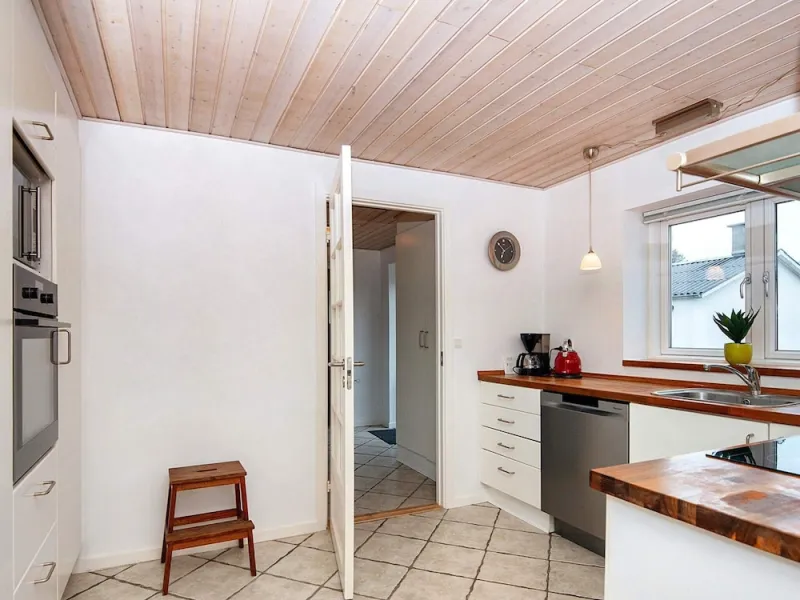 Billede 8 af 4 Star Holiday Home in Orsted