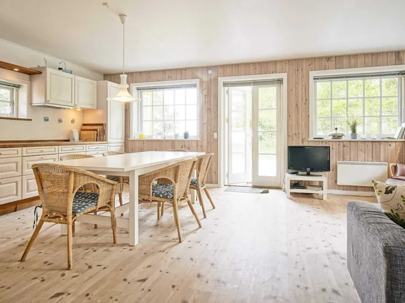 Billede 5 af 5 Person Holiday Home in Nexo