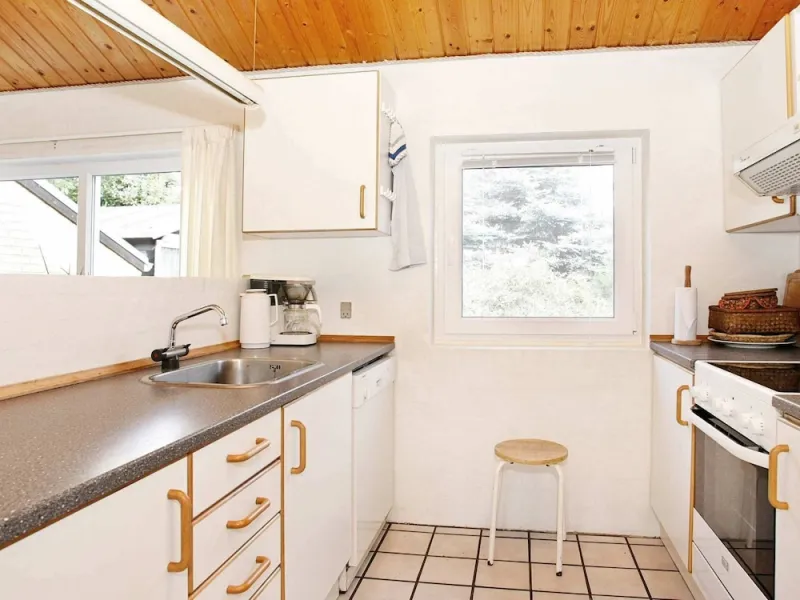 Billede 6 af 12 Person Holiday Home in Spottrup
