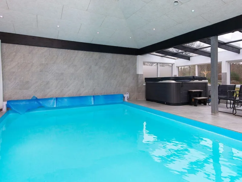 Billede 9 af 16 Person Holiday Home in Glesborg