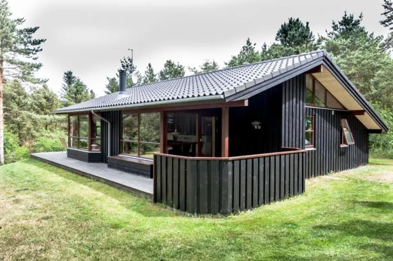 Amazing Home In Knebel With 3 Bedrooms, Sauna And Wifi