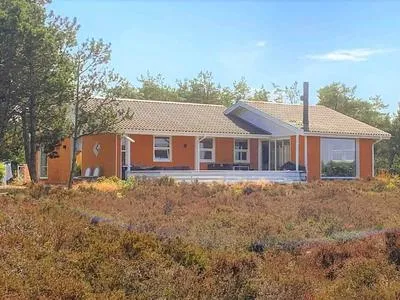 Billede 24 af 6 Person Holiday Home in Laeso