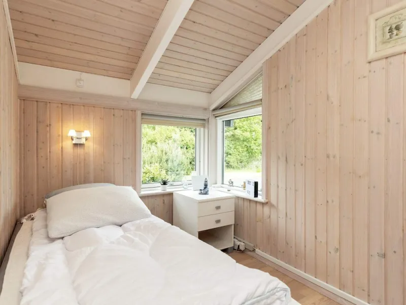 Billede 3 af 9 Person Holiday Home in Jerup