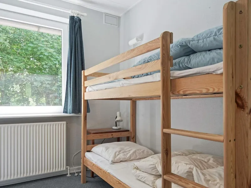 Billede 2 af 12 Person Holiday Home in Aakirkeby