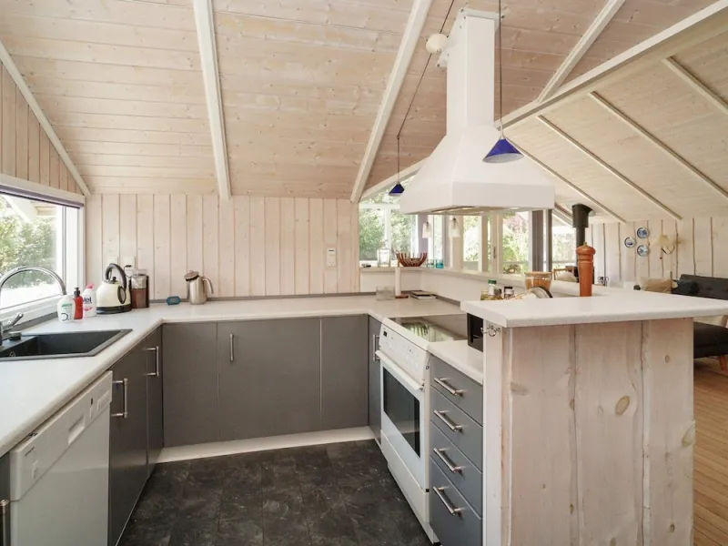 Billede 27 af 8 Person Holiday Home in Hojby