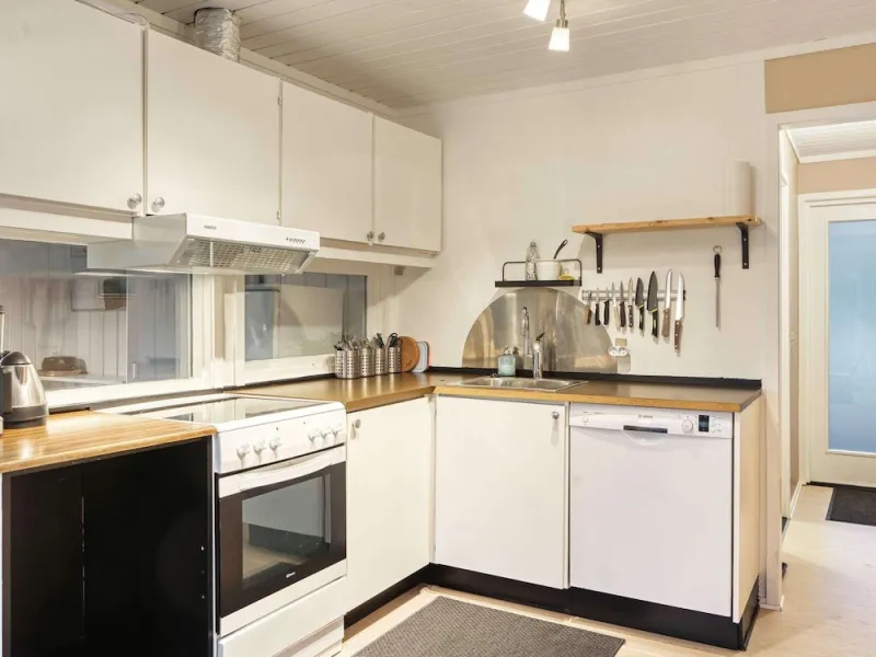 Billede 12 af 6 Person Holiday Home in Rodby