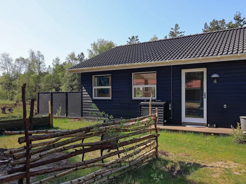 Billede 2 af 4 Person Holiday Home in Laeso