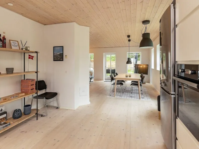 Billede 6 af 8 Person Holiday Home in Laeso