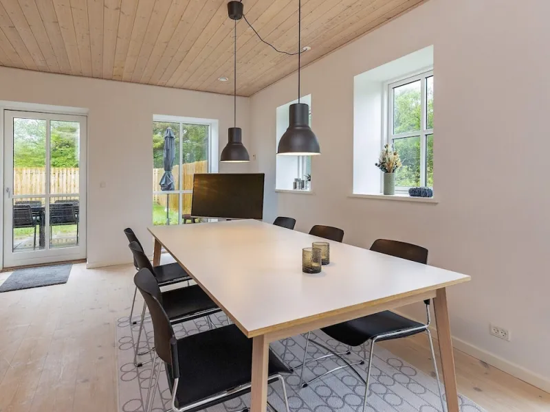 Billede 16 af 8 Person Holiday Home in Laeso