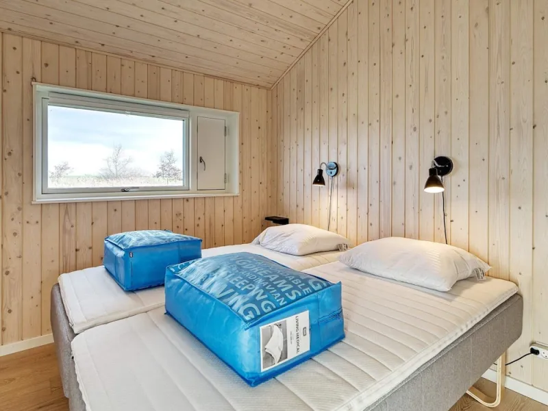 Billede 5 af 8 Person Holiday Home in Rodby