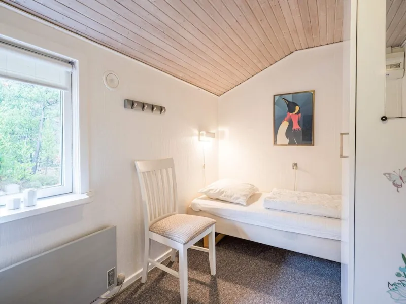 Billede 3 af 4 Person Holiday Home in Henne