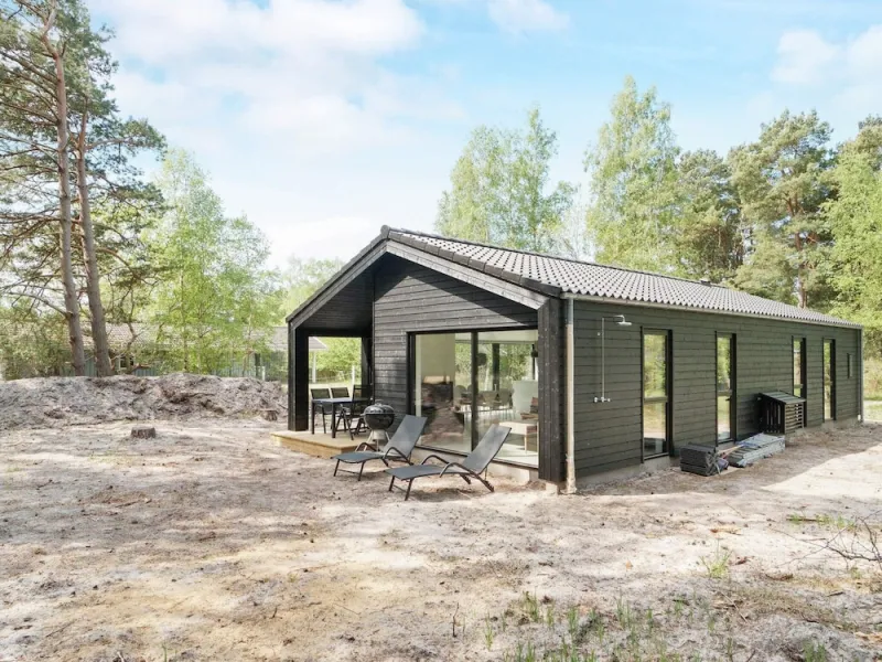 6 Person Holiday Home in Hojby