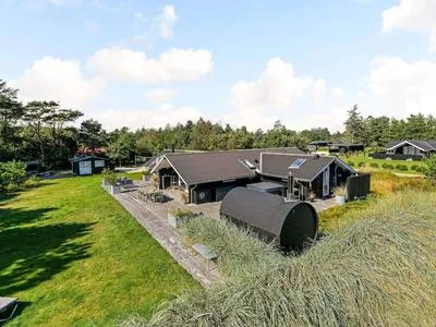 Billede 41 af 5 Star Holiday Home in Blavand