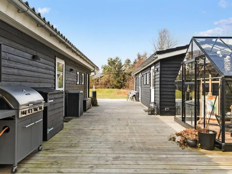 Billede 5 af Holiday Home Helli - from the sea by Interhome