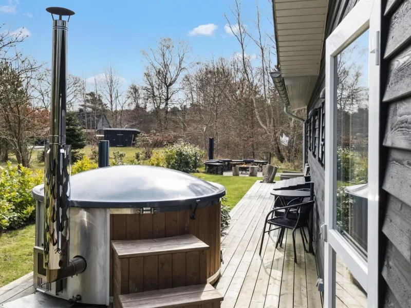 Billede 13 af Holiday Home Helli - from the sea by Interhome