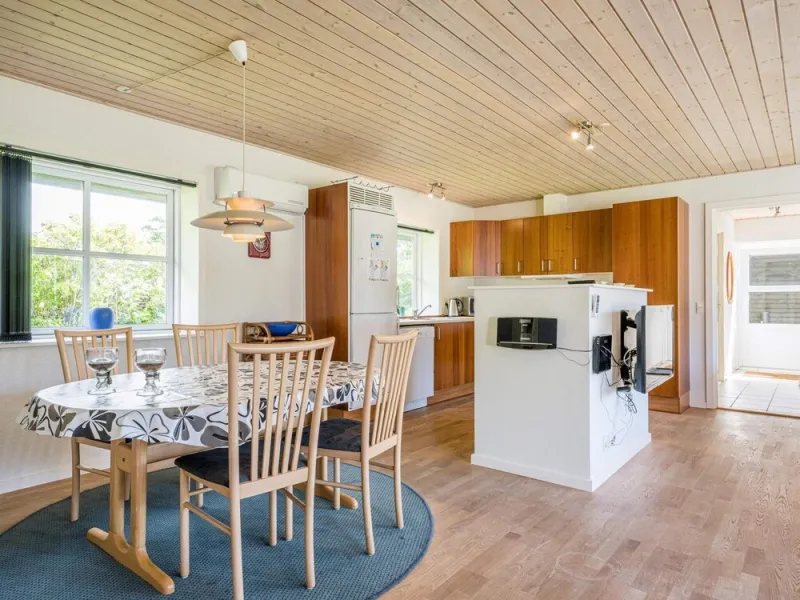 Billede 17 af 5 Person Holiday Home in Norre Nebel