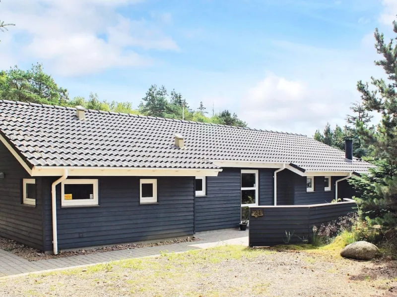 6 Person Holiday Home in Norre Nebel