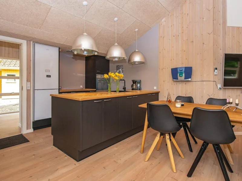 Billede 13 af 6 Person Holiday Home in Oksbol