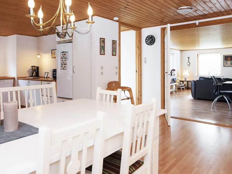 Billede 13 af 4 Person Holiday Home in Kolind