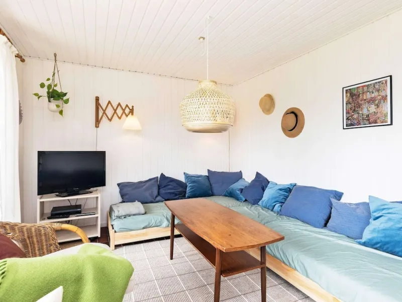Billede 22 af 6 Person Holiday Home in Oksbol