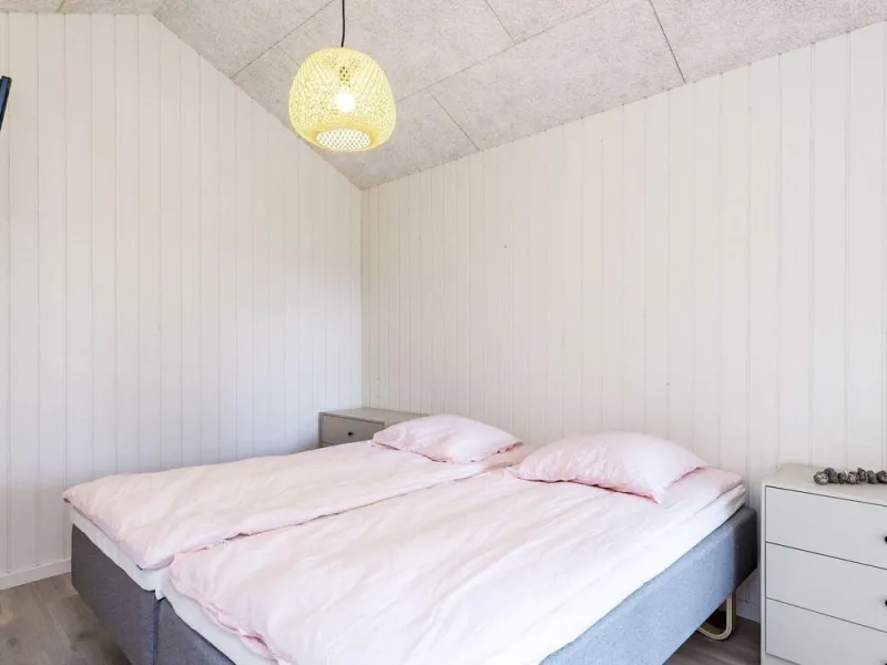 Billede 9 af 9 Person Holiday Home in Albaek