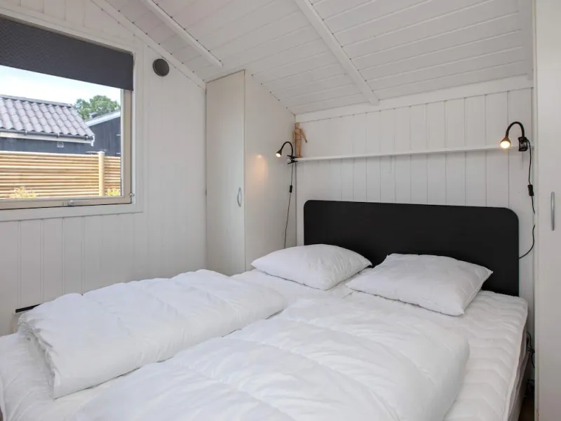 Billede 7 af 6 Person Holiday Home in Stroby