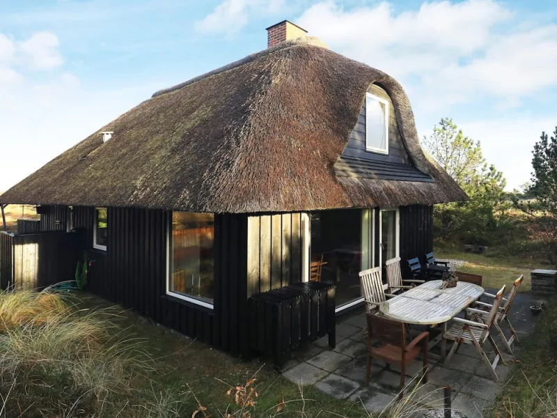 Billede 11 af 6 Person Holiday Home in Oksbol