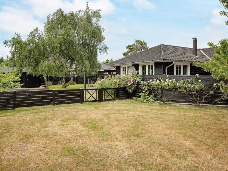 8 Person Holiday Home in Gedser
