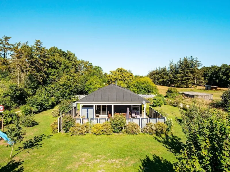 Billede 22 af 8 Person Holiday Home in Orsted