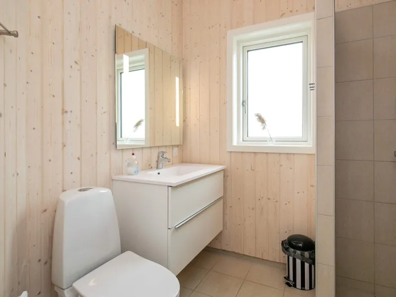 Billede 9 af 5 Person Holiday Home in Haarby