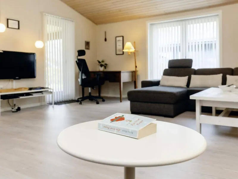 Billede 3 af 6 Person Holiday Home in Nysted