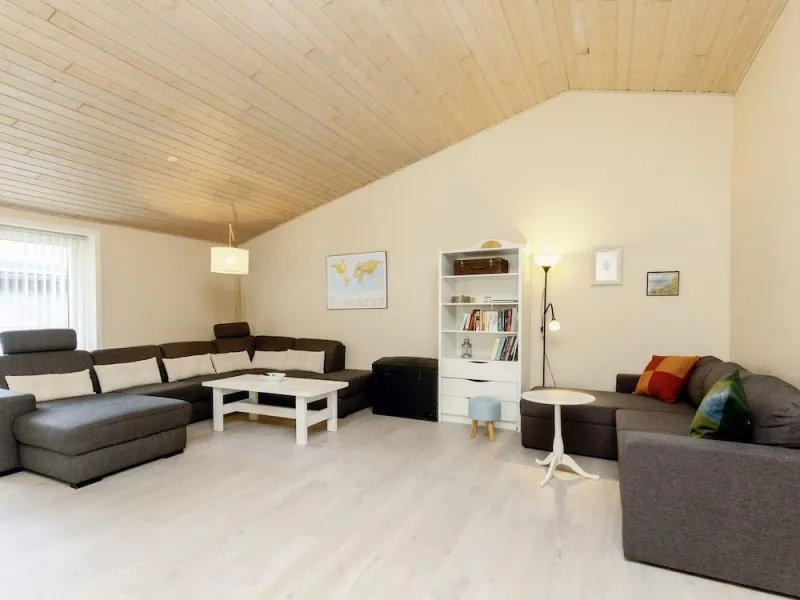 Billede 8 af 6 Person Holiday Home in Nysted