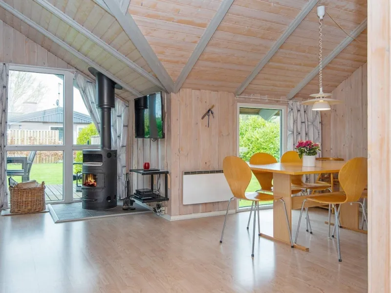 Billede 12 af 8 Person Holiday Home in Sydals