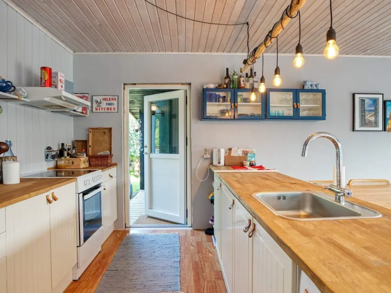 Billede 2 af 6 Person Holiday Home in Gedser