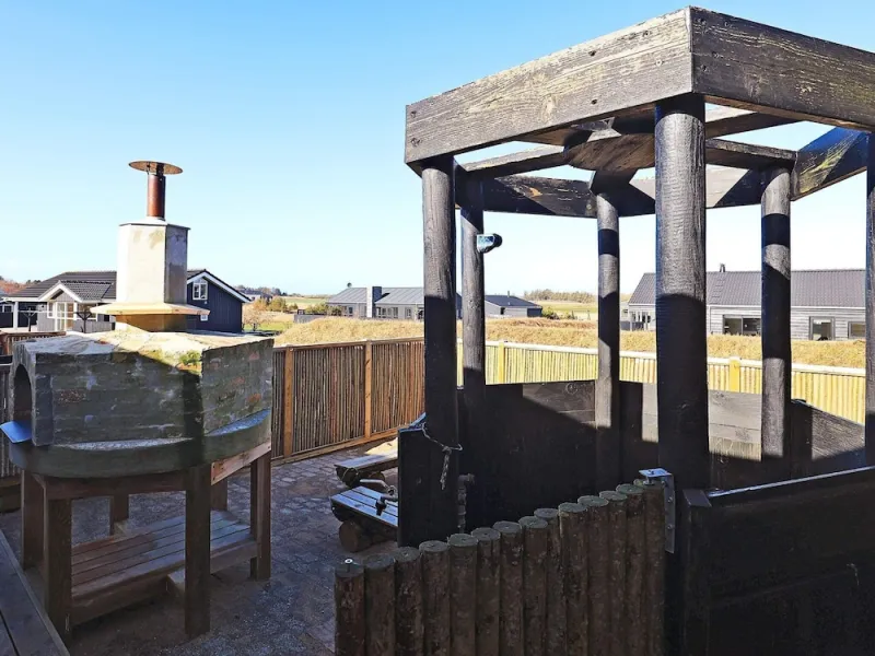 Billede 21 af 6 Person Holiday Home in Lokken