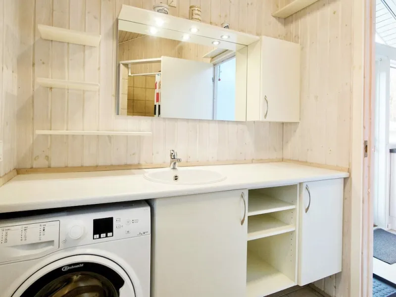 Billede 5 af 5 Person Holiday Home in Olsted