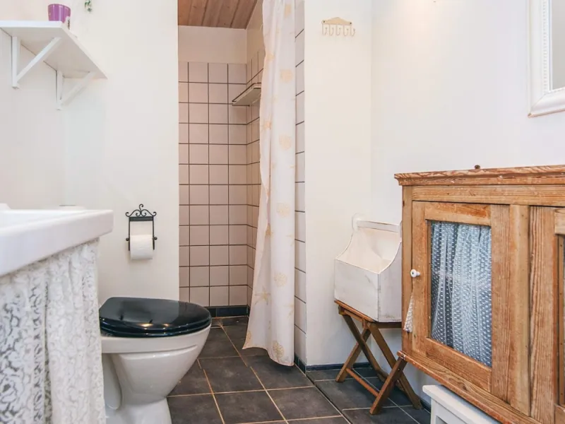 Billede 35 af 4 Star Holiday Home in Glesborg