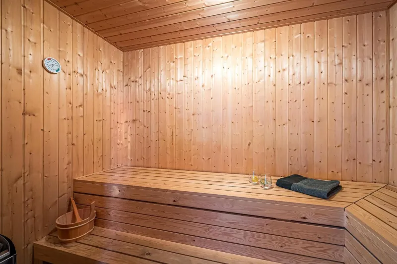 Billede 13 af Spacious Holiday Home, Located Close To The North Sea, Halfway Between Hvide Sande And Søndervig, With A Spa And Sauna,