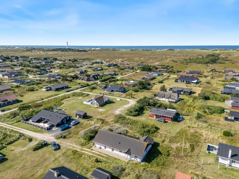 Billede 18 af Spacious Holiday Home, Located Close To The North Sea, Halfway Between Hvide Sande And Søndervig, With A Spa And Sauna,