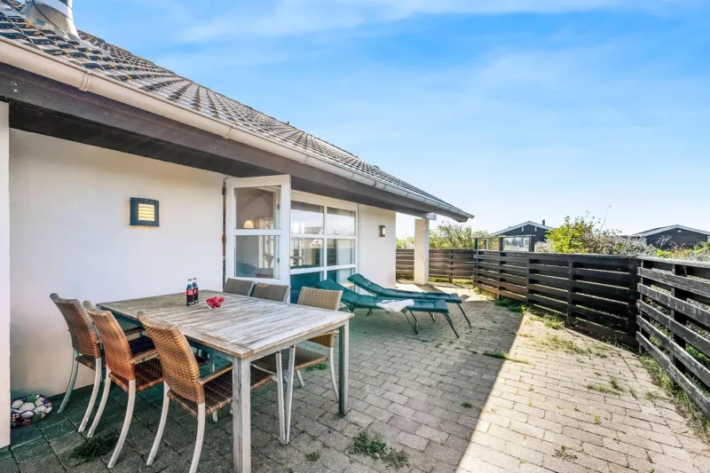 Billede 23 af Spacious Holiday Home, Located Close To The North Sea, Halfway Between Hvide Sande And Søndervig, With A Spa And Sauna,