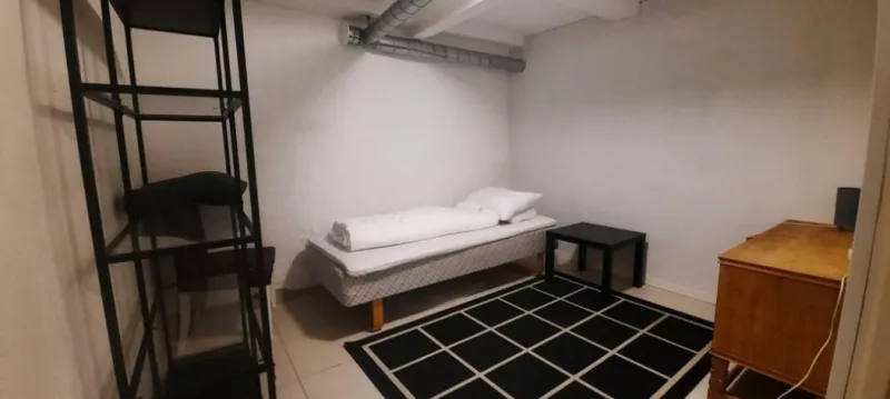 Billede 2 af Cheap and very central basement apartment - Vindegade 53F