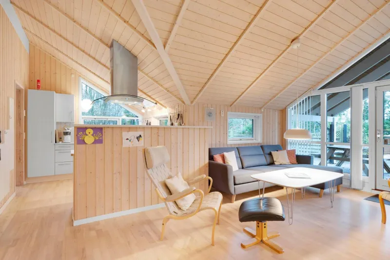 Billede 2 af Stunning Home In Rønde With 3 Bedrooms And Wifi