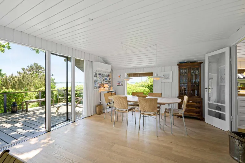 Billede 8 af Awesome Home In Knebel With 2 Bedrooms And Wifi