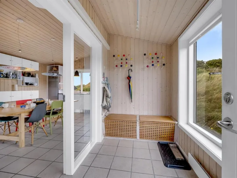 Billede 9 af Holiday Home Paaske - from the sea by Interhome