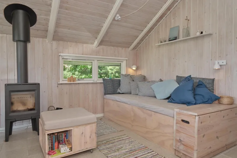 Billede 11 af Beautiful Home In Rønde With 3 Bedrooms And Wifi