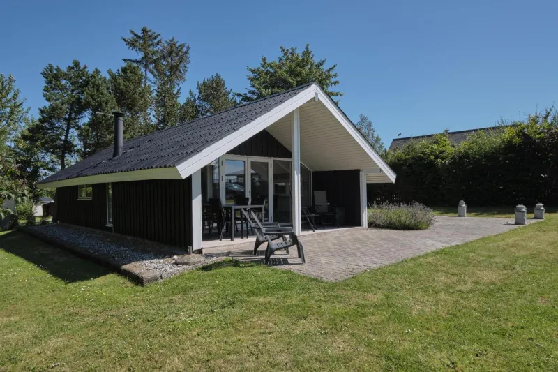 Billede 18 af Beautiful Home In Rønde With 3 Bedrooms And Wifi
